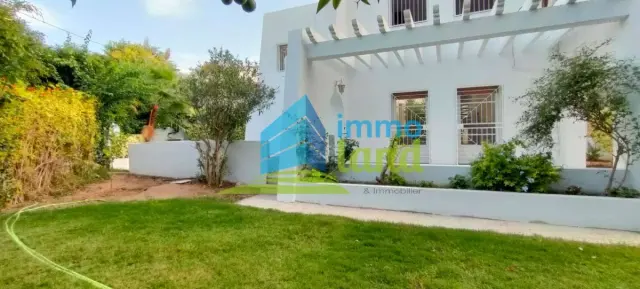 Villa en S 5 avec piscine à la Marsa — photo 13
