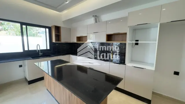 Villa s+4 jumelee jamais habité a la soukra — photo 10