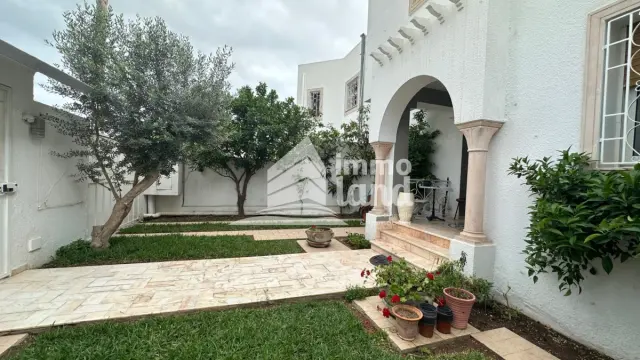 Duplex S+5 avec jardin à La Marsa — photo 3