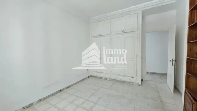 A louer une villa s+3 avec jardin a la marsa — photo 10