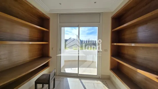Villa S+6 avec piscine à Gammarth supérieur — photo 16