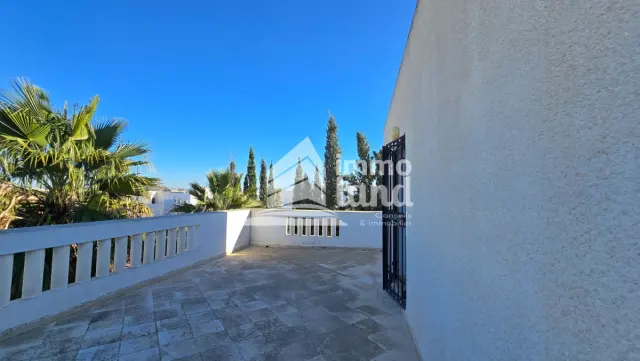 Villa S+4 avec piscine à La Marsa — photo 35