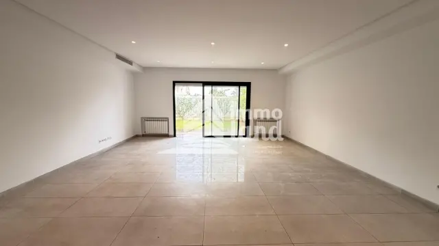 A louer une villa s+3 avec jardin a la marsa — photo 2