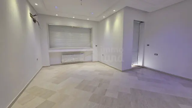 Villa S+5 Jamais Habité avec piscine à La Soukra — photo 27