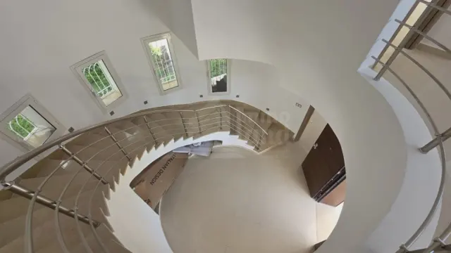 Villa s+5 avec jardin et piscine — photo 10