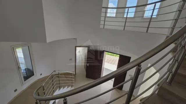Villa s+5 avec jardin et piscine — photo 12