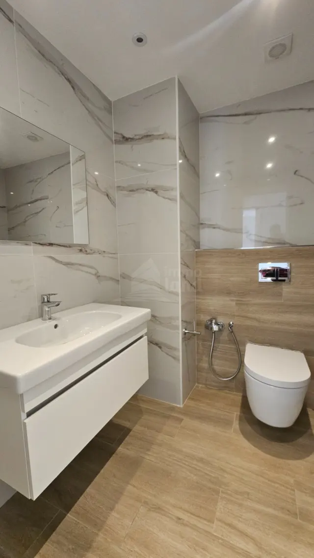 A louer une villa s+3 avec jardin a la marsa — photo 7