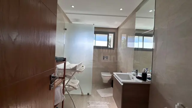 A louer une villa s+3 avec jardin a la marsa — photo 8