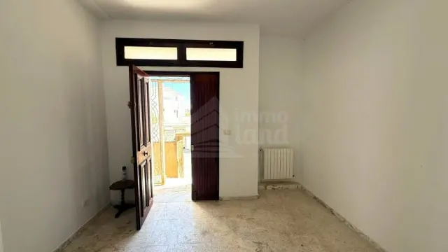 villa  de 438m2 terrain à cite ennasr — photo 3