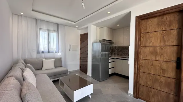 S+1 meuble jamais habité au 3eme etage sans ascenseur a la marsa