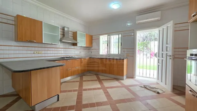 Villa s+4 avec jardin à la soukra — photo 12