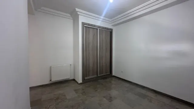 Appartement S+3 au 2eme etage sans ascenseur dans une résidence a la marsa — photo 12