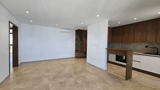 Appartement s+2 de 115m2 5eme etage a ain zaghouan nord — photo 2