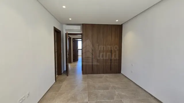 Appartement s+2 de 115m2 5eme etage a ain zaghouan nord — photo 4