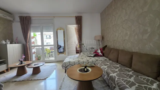 A louer une villa s+3 avec jardin a la marsa