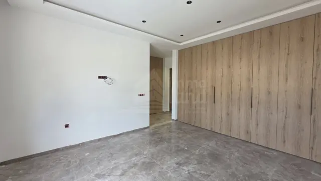 Villa s+7 avec piscine à la soukra — photo 11