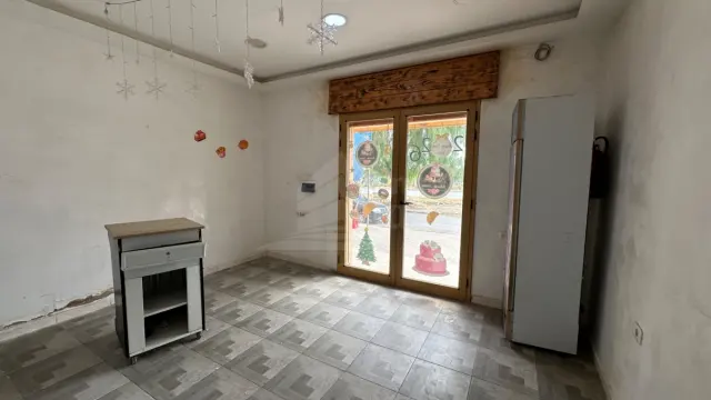 A louer une villa s+3 avec jardin a la marsa