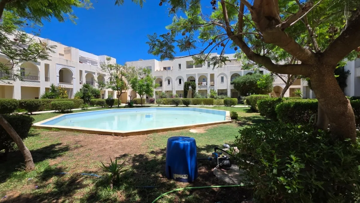 Appartement s+2 avec balcon à la soukra — photo 1