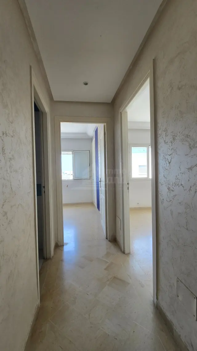 A louer une villa s+3 avec jardin a la marsa — photo 4
