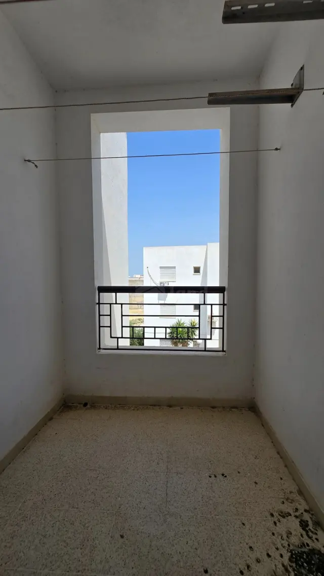 A louer une villa s+3 avec jardin a la marsa — photo 3
