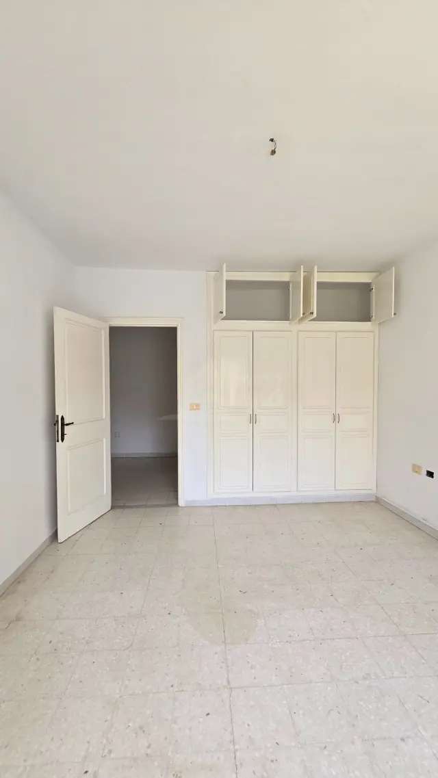 Etage de villa de 200m2 a la soukra bhar lazreg — photo 17