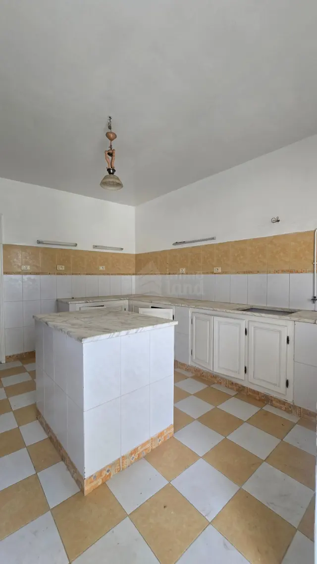 Etage de villa de 200m2 a la soukra bhar lazreg — photo 2