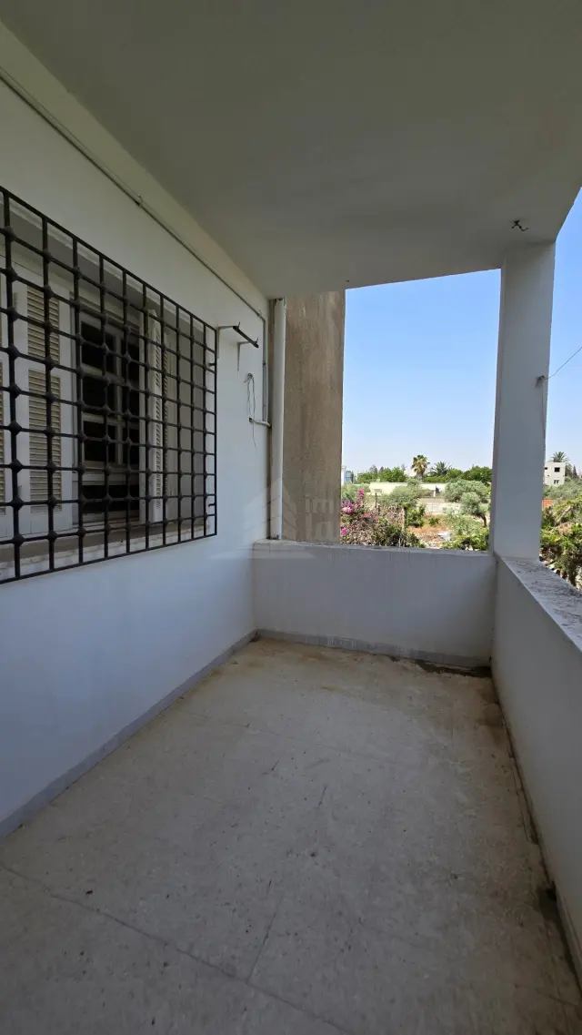 Etage de villa de 200m2 a la soukra bhar lazreg — photo 8