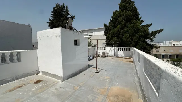 A louer un duplex s+3 meublé a la marsa plage — photo 7