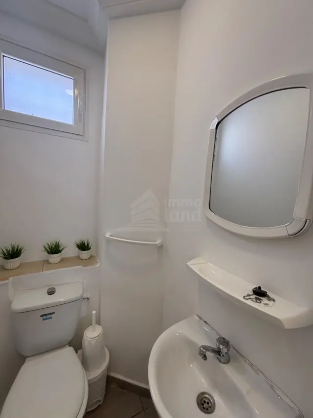 A louer une villa s+3 avec jardin a la marsa — photo 5