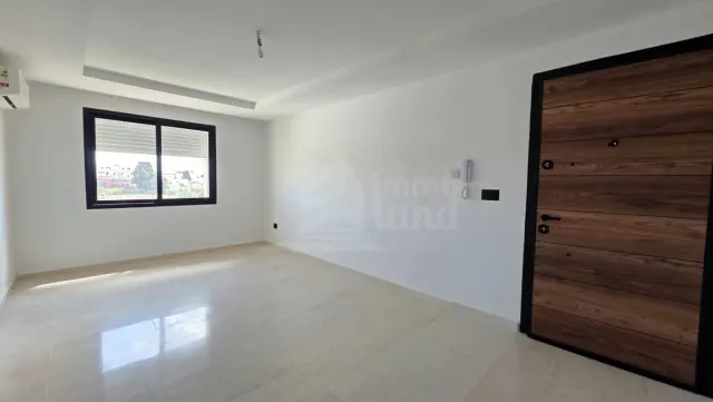 S+1 jamais habité à la soukra