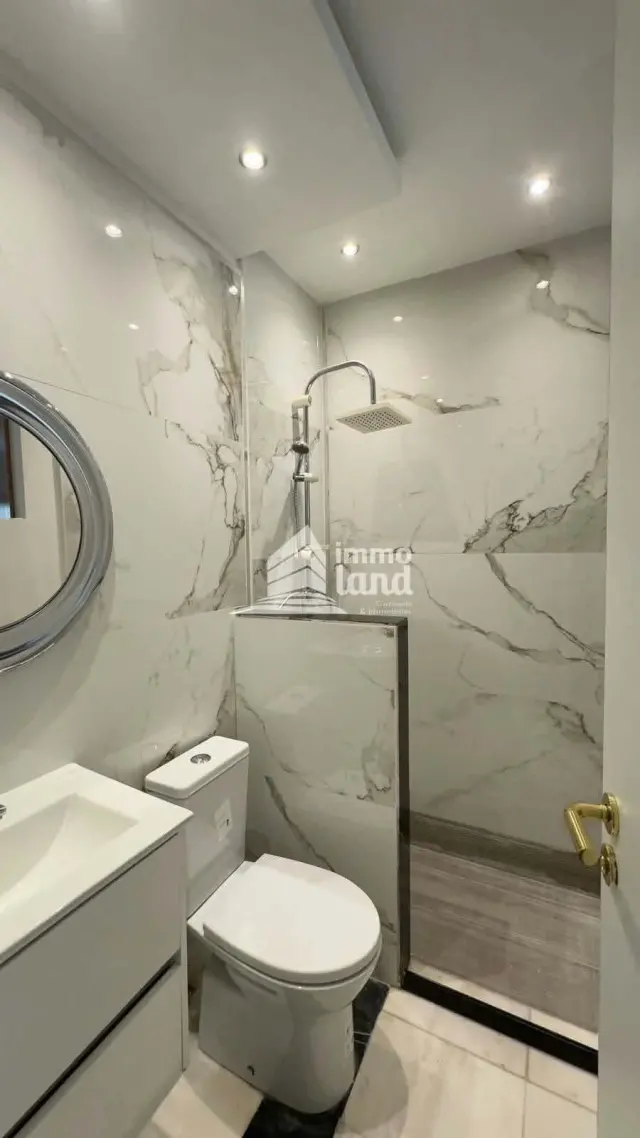 RDC de villa s+4  avec piscine — photo 11