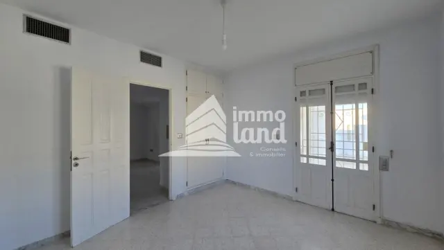 A louer une villa s+3 avec jardin a la marsa — photo 29